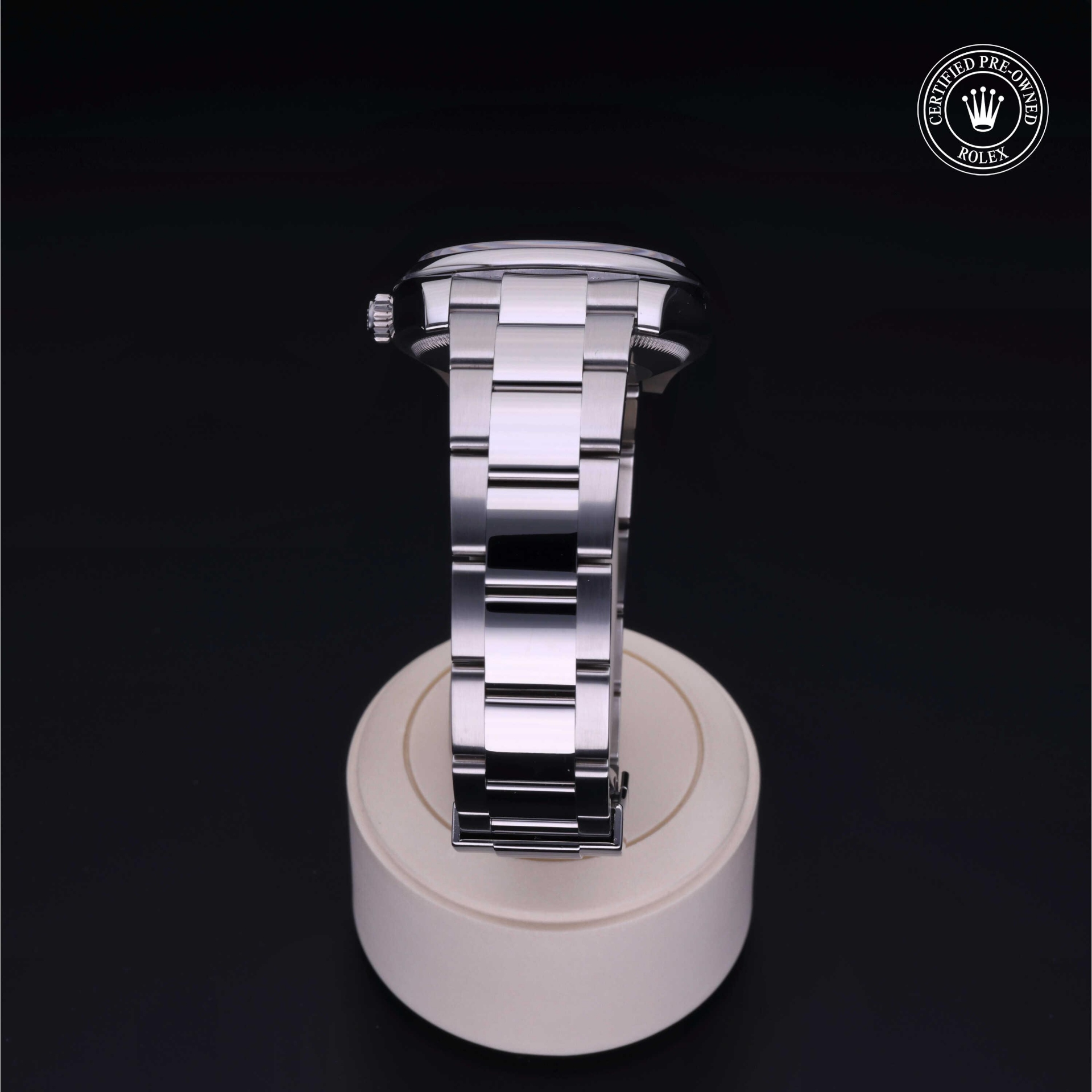 Rolex Oyster Perpetual Date 34 mm 115200 22