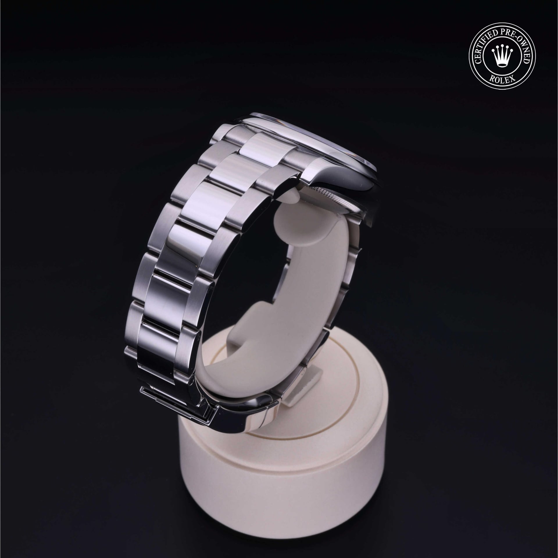 Rolex Oyster Perpetual Date 34 mm 115200 25